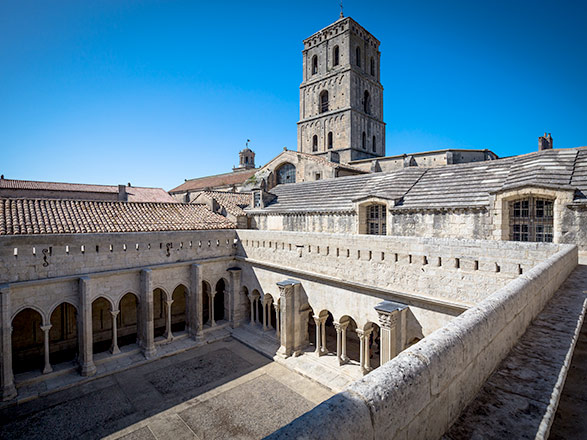 Escale ARLES - La Camargue - MARTIGUES(2)