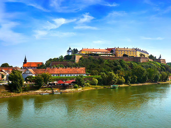 Escale NOVI SAD - BELGRADE