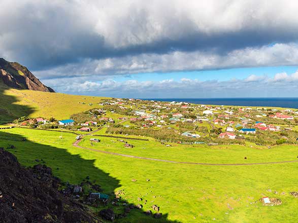 Escale Ile Saint Helene (Tristan Da Cunha)
