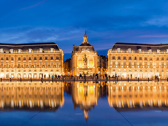 https://static.abcroisiere.com/images/fr/escales/escale,bordeaux-bordeaux_zoom,FR,BOD,35319.jpg