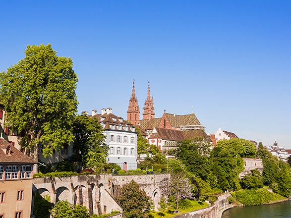 https://static.abcroisiere.com/images/fr/escales/escale,bâle (basel)-bâle (basel)_zoom,CH,BSL,35169.jpg
