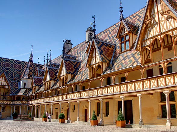 https://static.abcroisiere.com/images/fr/escales/escale,dijon-dijon_zoom,FR,DIJ,37318.jpg