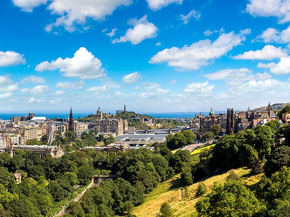 https://static.abcroisiere.com/images/fr/escales/escale,edimbourg-edimbourg_zoom,GB,EDI,36267.jpg