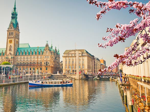 https://static.abcroisiere.com/images/fr/escales/escale,hambourg -hambourg _zoom,DE,HAM,538581.jpg