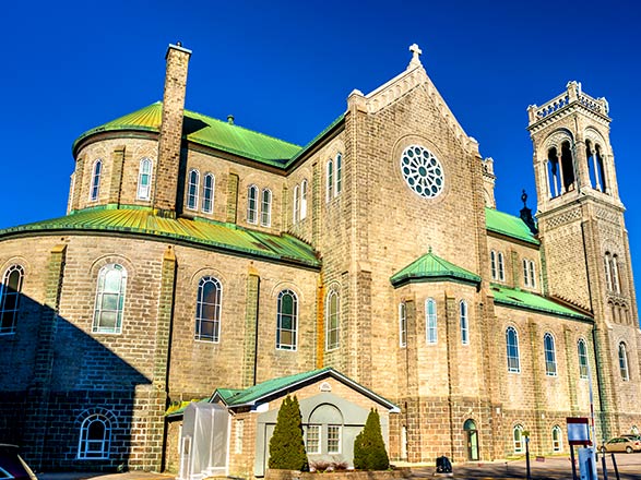 https://static.abcroisiere.com/images/fr/escales/escale,québec-québec_zoom,CA,QUE,37131.jpg