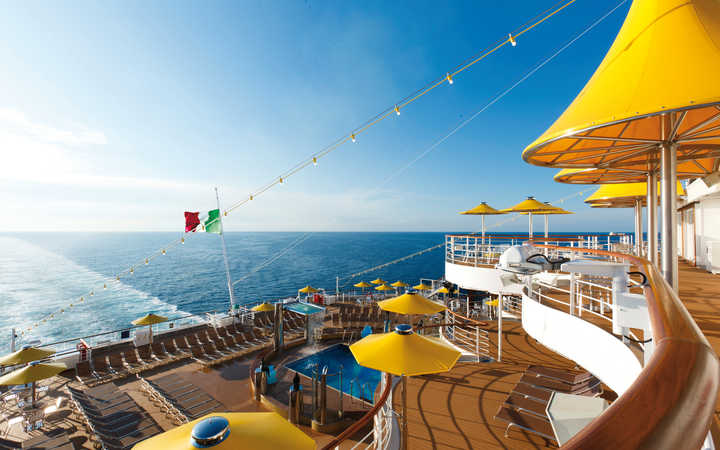 navire,costa-favolosa_720x450,469,512231.jpg