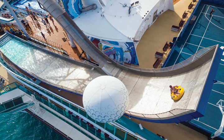 navire,liberty-of-the-seas_720x450,383,48794.jpg