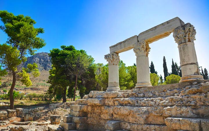 Escale Corinthe