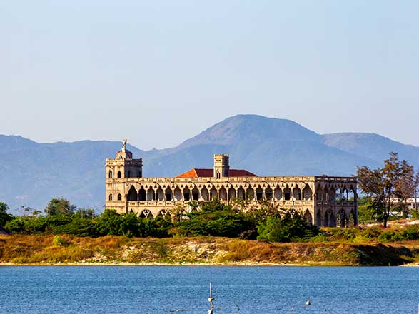 Escale Vietnam (Cam Ranh)