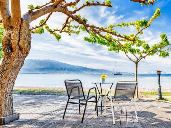 Escale CANAL DE CORINTHE