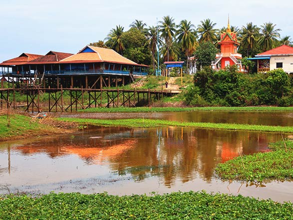 Escale LAC TONLÉ - KAMPONG CHHNANG - KAMPONG TRALACH