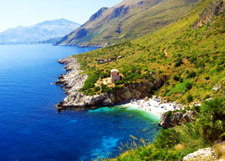 Escale Sicile (Iles Eoliennes)/ Milazzo