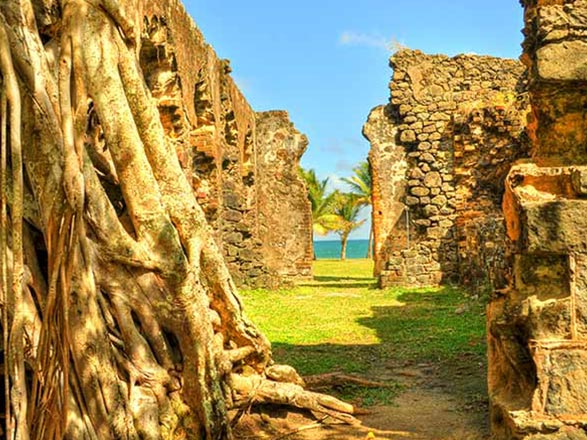 Escale Ste Lucie (Vieux Fort)