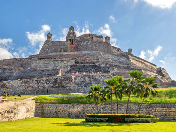 https://static.service-voyages.com/mobile/croisiere/images/fr/escales/escale,carthagène des indes-carthagène des indes_zoom,CO,CTG,514591.jpg