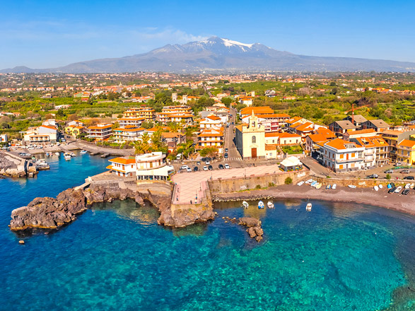https://static.service-voyages.com/mobile/croisiere/images/fr/escales/escale,catane-catane_zoom,IT,CTA,544584.jpg