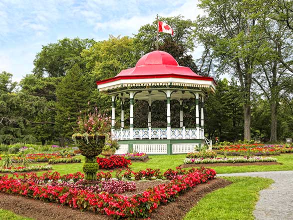 https://static.service-voyages.com/mobile/croisiere/images/fr/escales/escale,halifax-halifax_zoom,CA,HAL,36677.jpg
