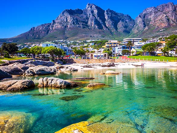 https://static.service-voyages.com/mobile/croisiere/images/fr/escales/escale,le cap-le cap_zoom,ZA,CPT,37953.jpg