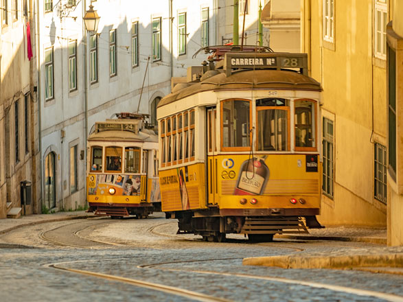https://static.service-voyages.com/mobile/croisiere/images/fr/escales/escale,lisbonne-lisbonne_zoom,PT,LIS,517117.jpg