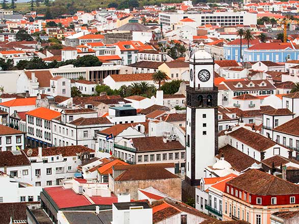 https://static.service-voyages.com/mobile/croisiere/images/fr/escales/escale,ponta delgada-ponta delgada_zoom,PT,PDL,37086.jpg