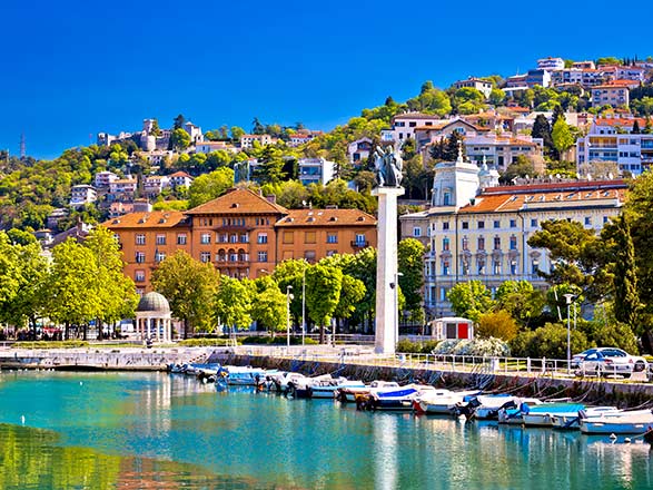 https://static.service-voyages.com/mobile/croisiere/images/fr/escales/escale,rijeka-rijeka_zoom,HR,RJK,38616.jpg