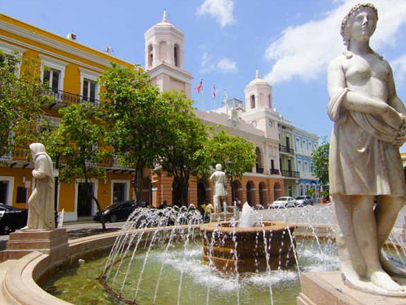 https://static.service-voyages.com/mobile/croisiere/images/fr/escales/escale,san juan (porto rico)-san juan (porto rico)_zoom,PR,SJU,46279.jpg