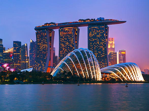 https://static.service-voyages.com/mobile/croisiere/images/fr/escales/escale,singapour-singapour_zoom,SG,SIN,45983.jpg
