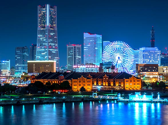 https://static.service-voyages.com/mobile/croisiere/images/fr/escales/escale,yokohama-yokohama_zoom,JP,YOK,39837.jpg