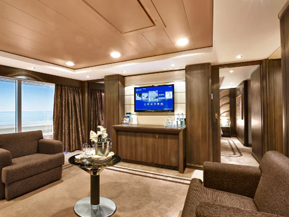 Yacht club deluxe balcon MSC Divina