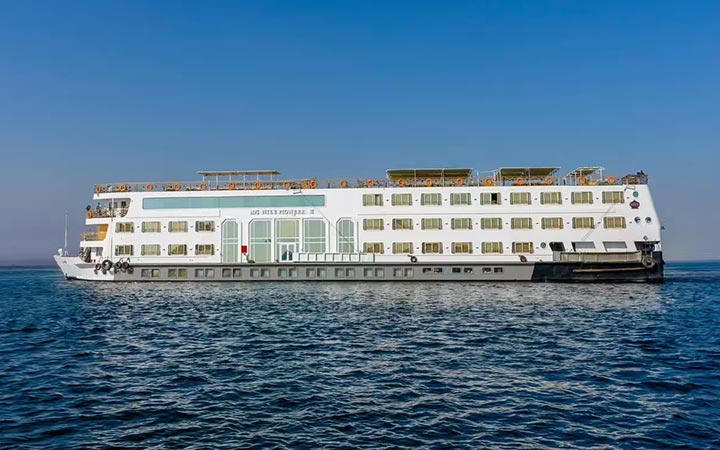 Navire MS Pioneer (ou similaire)