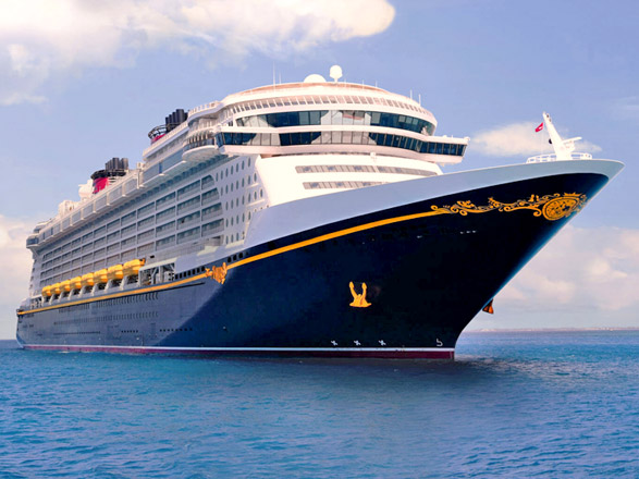 https://static.service-voyages.com/mobile/croisiere/images/fr/navires/navire,disney-wish_max,1469,520717.jpg