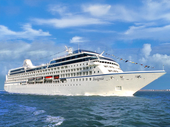 https://static.service-voyages.com/mobile/croisiere/images/fr/navires/navire,insignia_max,1271,534195.jpg
