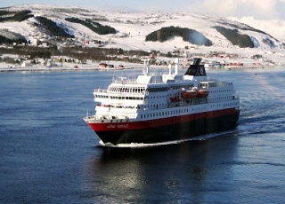 https://static.service-voyages.com/mobile/croisiere/images/fr/navires/navire,ms-kong-harald_max,1187,19706.jpg