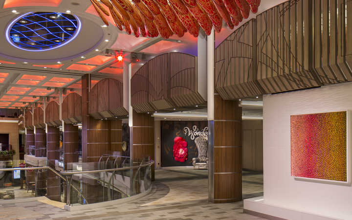 Navire Ovation of the Seas