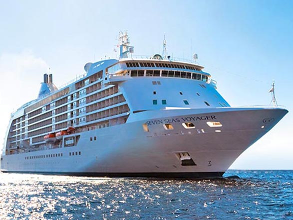 https://static.service-voyages.com/mobile/croisiere/images/fr/navires/navire,seven-seas-voyager_max,1120,60215.jpg