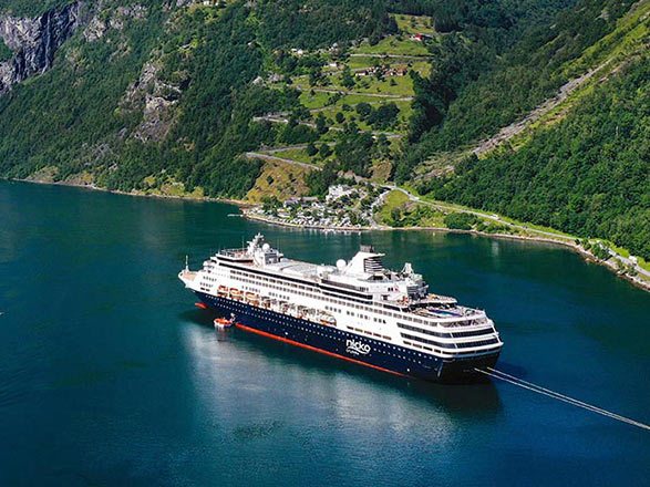 https://static.service-voyages.com/mobile/croisiere/images/fr/navires/navire,vasco-da-gama_max,1449,515556.jpg